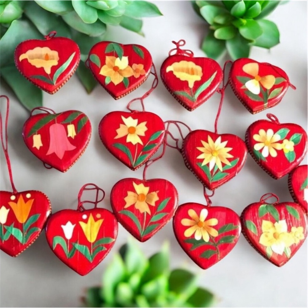 10. Valentine Hearts Hand Made Hand Painted Gift Toppers Door Knobs etc
